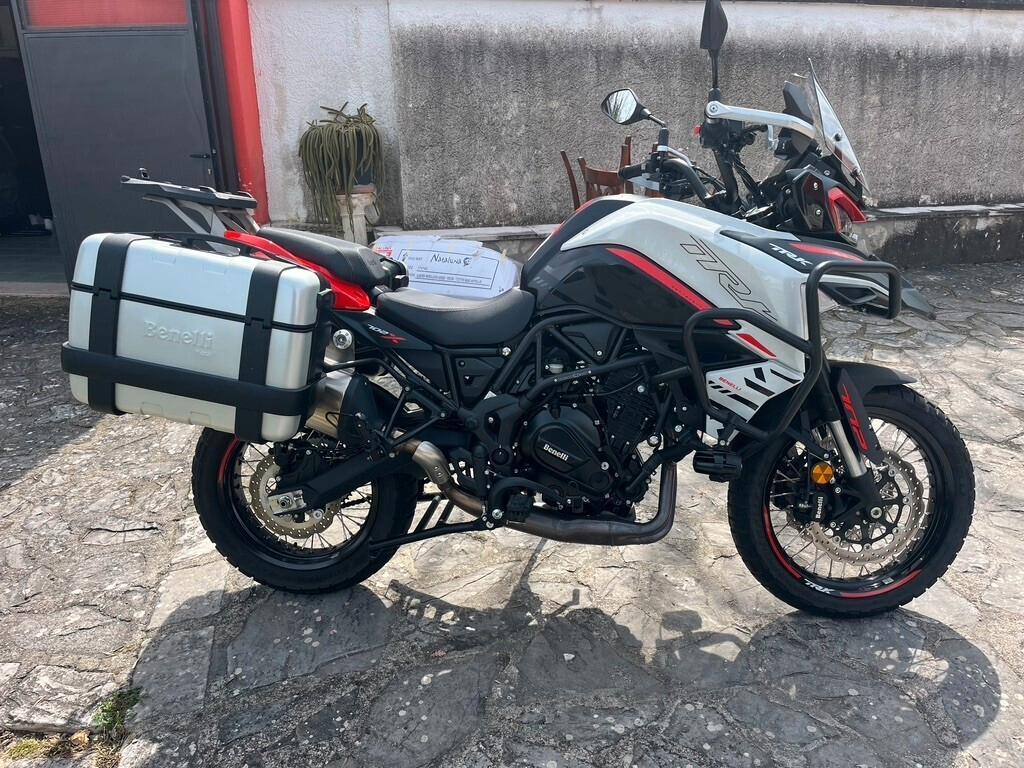 Benelli TRK 702 x PARI AL NUOVO