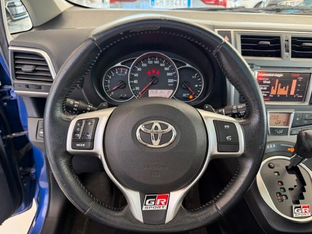 Toyota Verso-S 1.3 CVT Active 2011