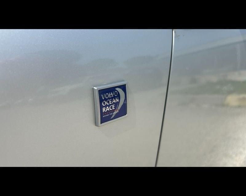 Volvo V40 Cross Country D2 Volvo Ocean Race