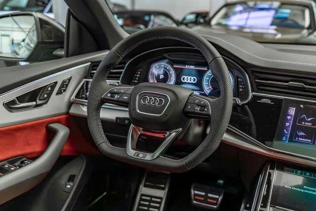 Audi Q8 IVA ESPOSTA 55 SLINE S-LINE COMPETITION BLACK 22