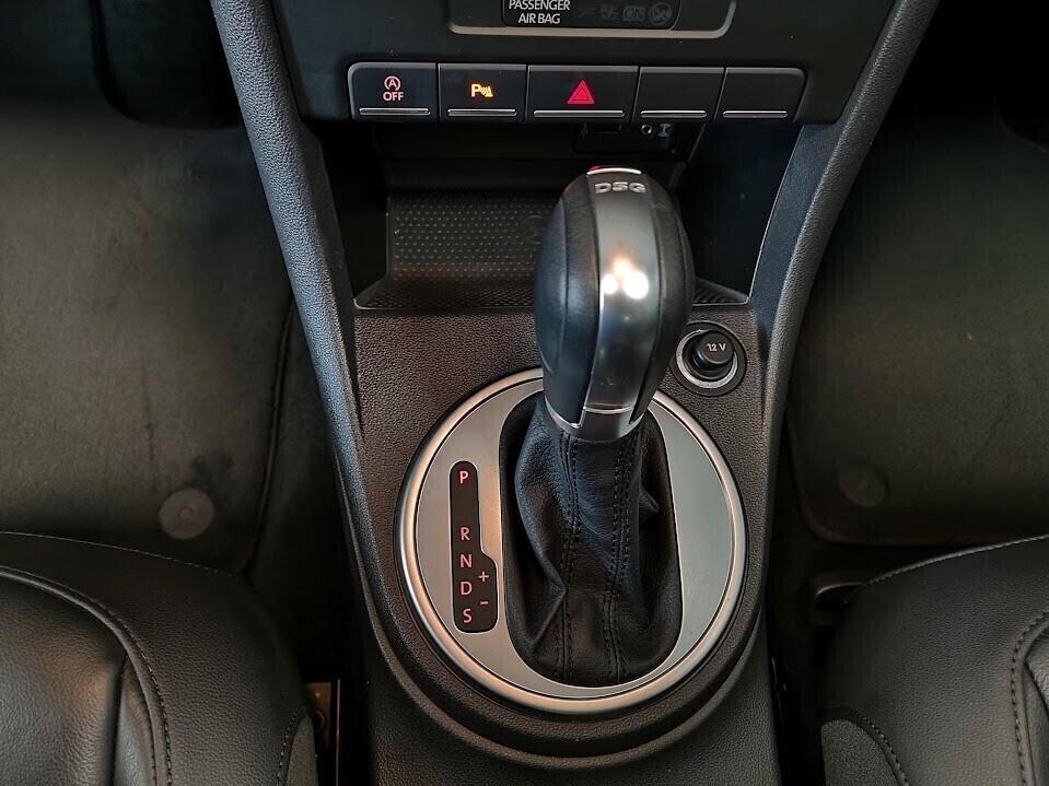 Volkswagen Maggiolino 2.0 TDI DSG Sport TETTO PELLE XENO