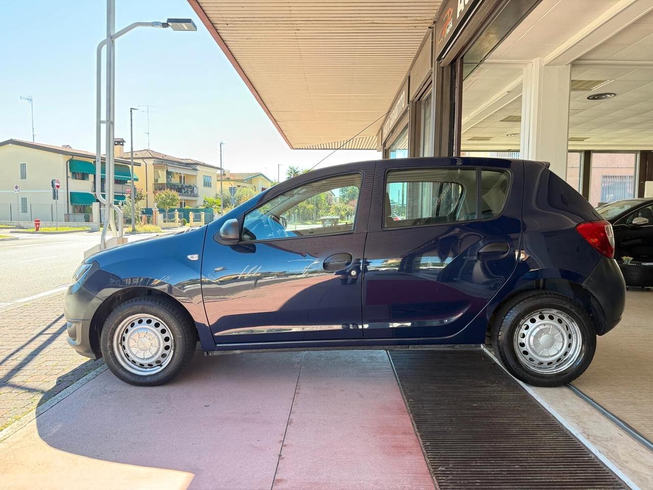 Dacia Sandero 1.2 75CV