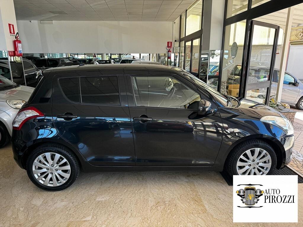SUZUKI SWIFT TOP 1.2 5P del 2014 con 130000KM