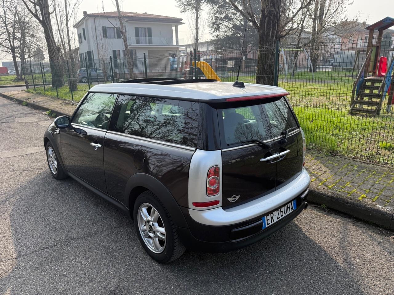 Mini Cooper Clubman AUTOMATICA-2013 BENZINA 1.6