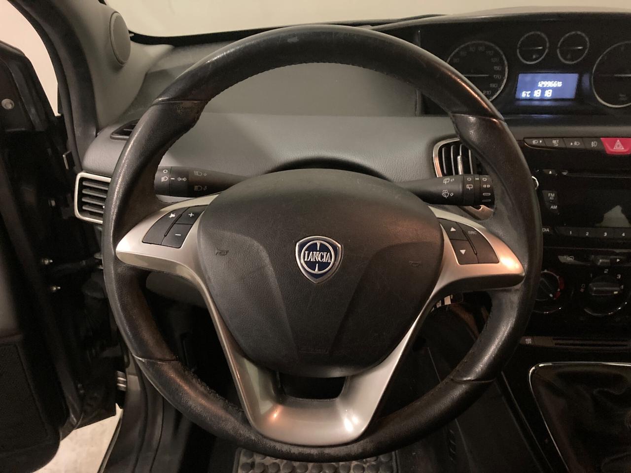 Lancia Ypsilon 1.3 MJT 16V 95 CV 5 porte S&S Gold