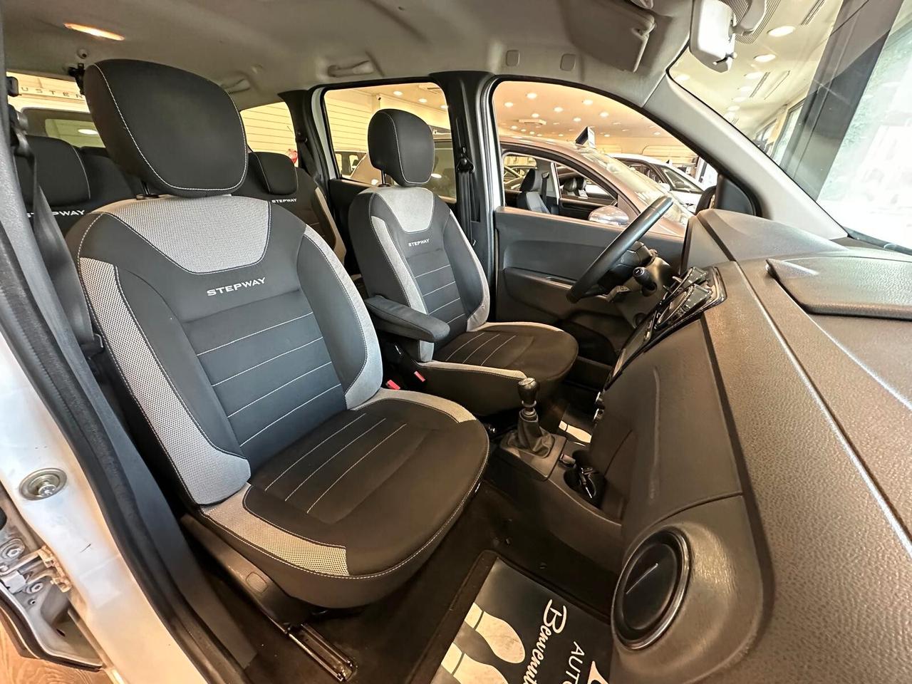 Dacia Lodgy 1.5 dCi 8V 110CV Start&Stop 7 posti Serie Speciale Wow