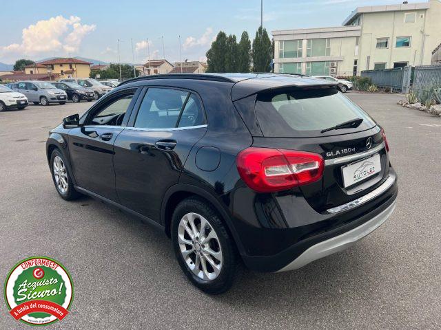MERCEDES-BENZ GLA 180 d Premium - PER NEOPATENTATO -