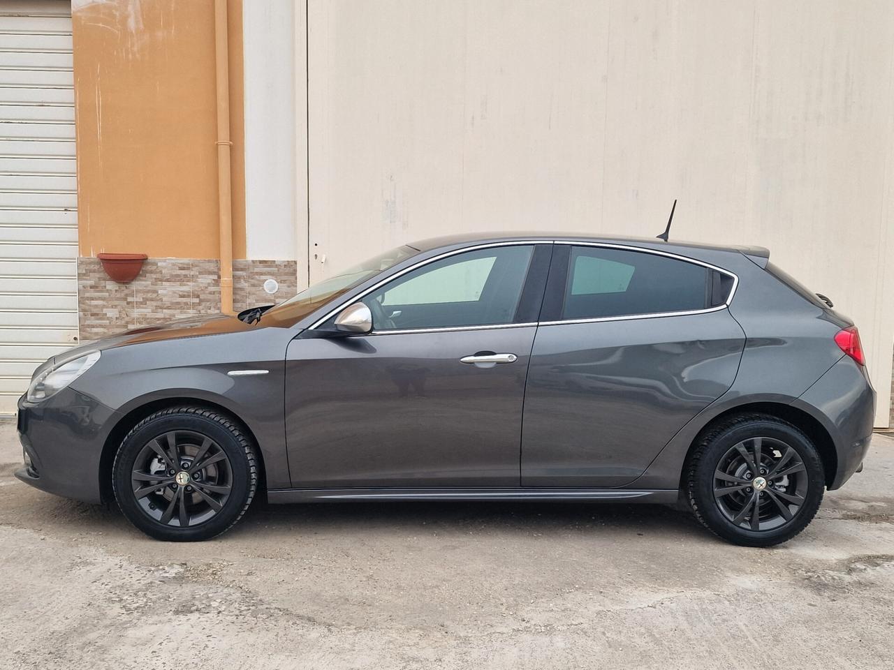 Alfa Romeo Giulietta 1.6 JTDm-2 105 CV Distinctive