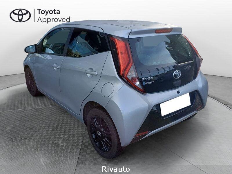 Toyota Aygo 1.0 VVT-i x-play MMT