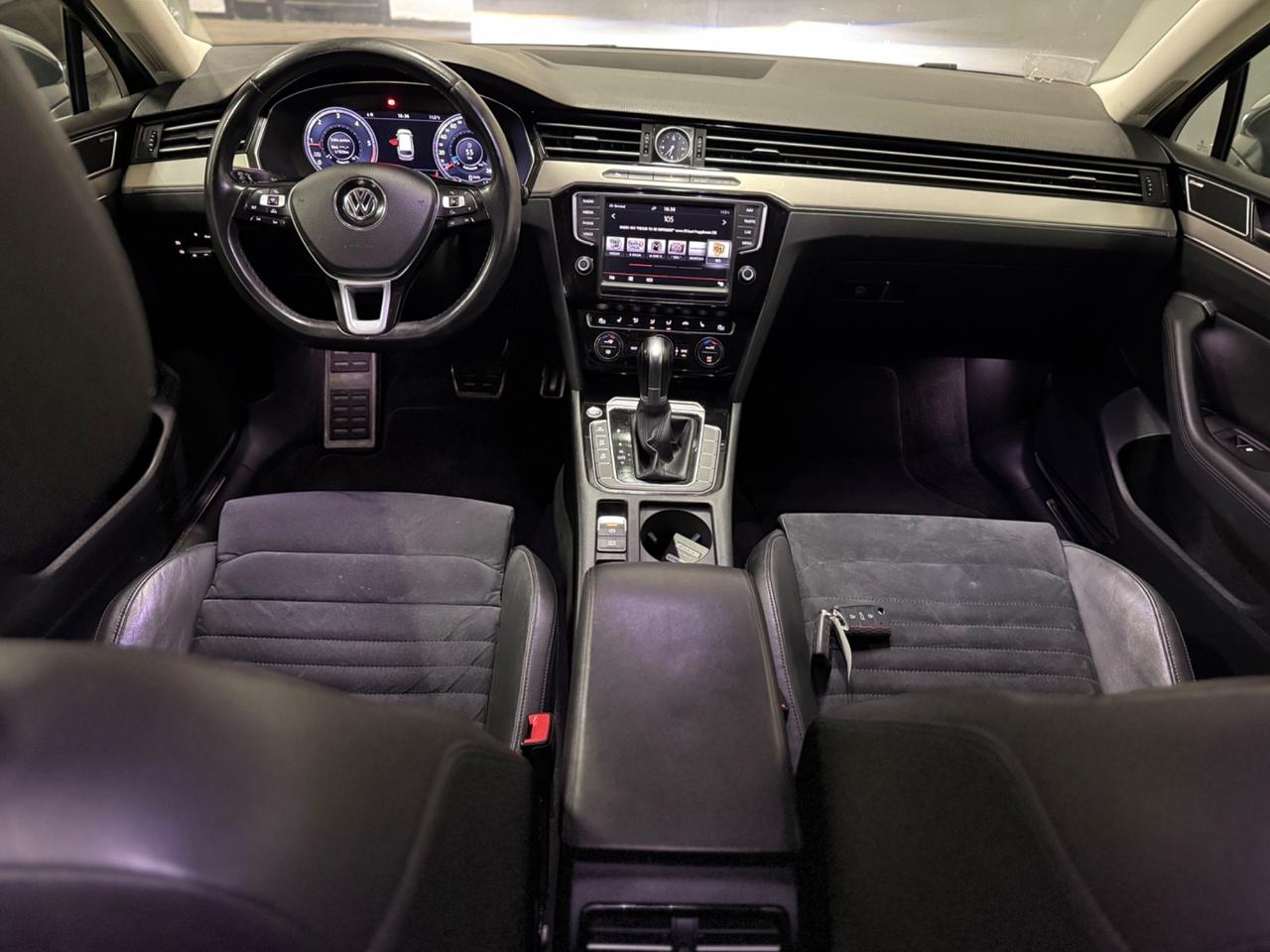 Volkswagen Passat 2.0 BiTDI 4MOTION DSG Highline BlueMotion Technology