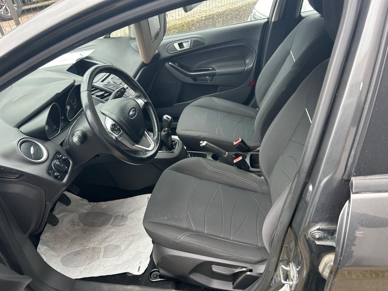 Ford Fiesta 1.5 TDCi 75CV 5 porte Business