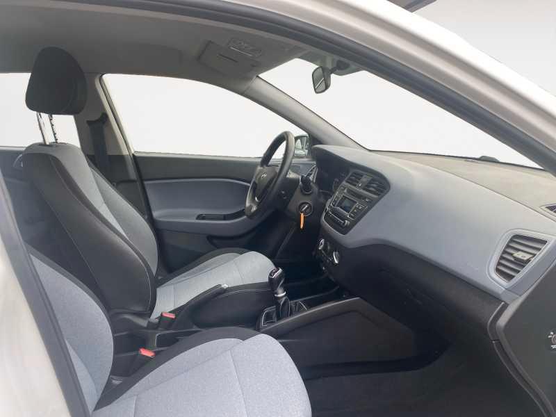 HYUNDAI i20 II 2015 - i20 5p 1.1 crdi Classic 75cv