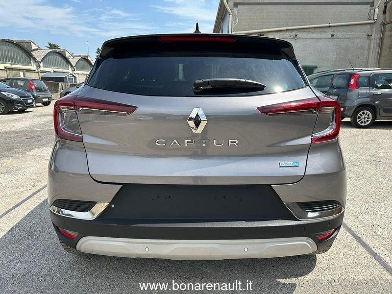 Renault Captur Plug-in Hybrid E-Tech 160 CV Intens