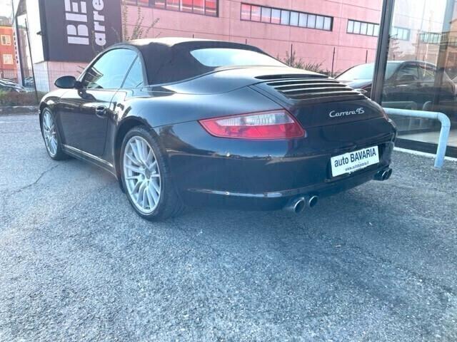 Porsche 911 Carrera 4S Cabriolet