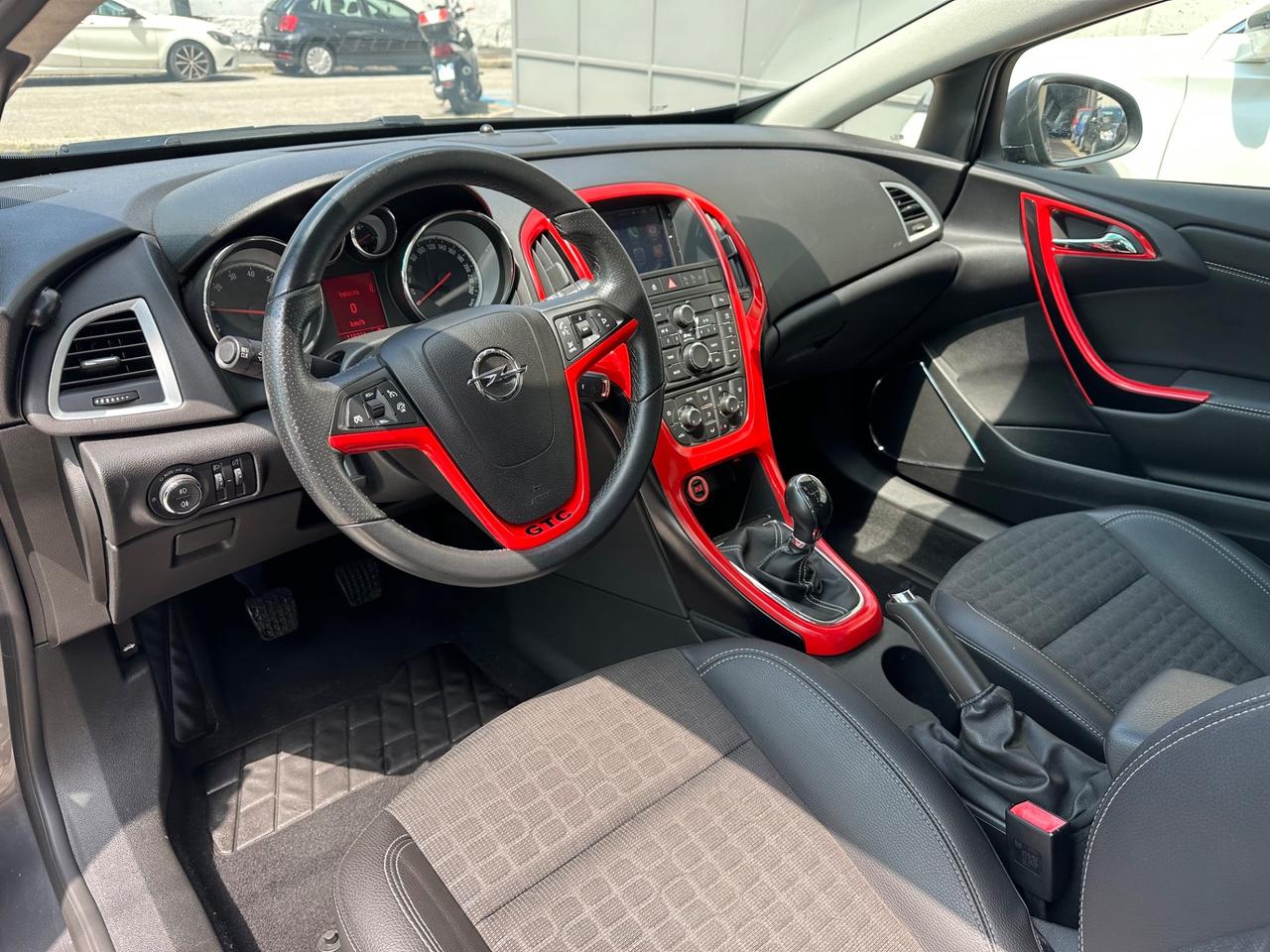 Opel Astra GTC 1.4 Turbo 140CV Cosmo