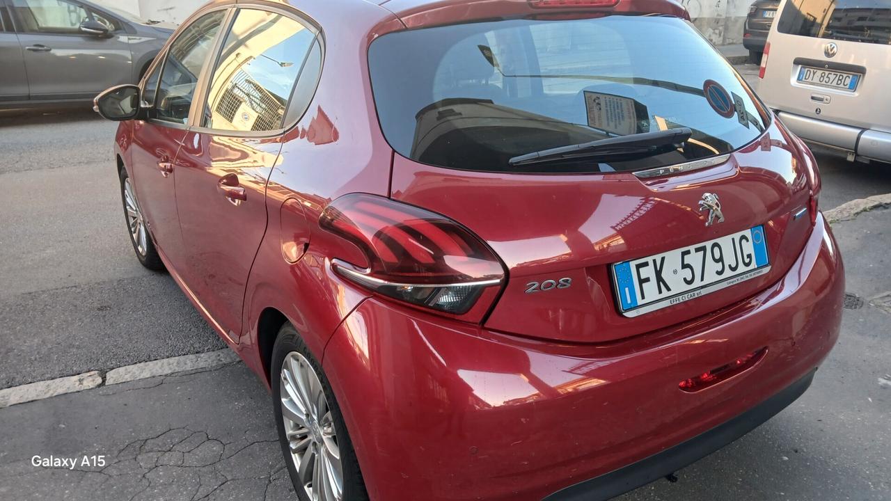 Peugeot 208 PureTech 82 5 porte Allure E6