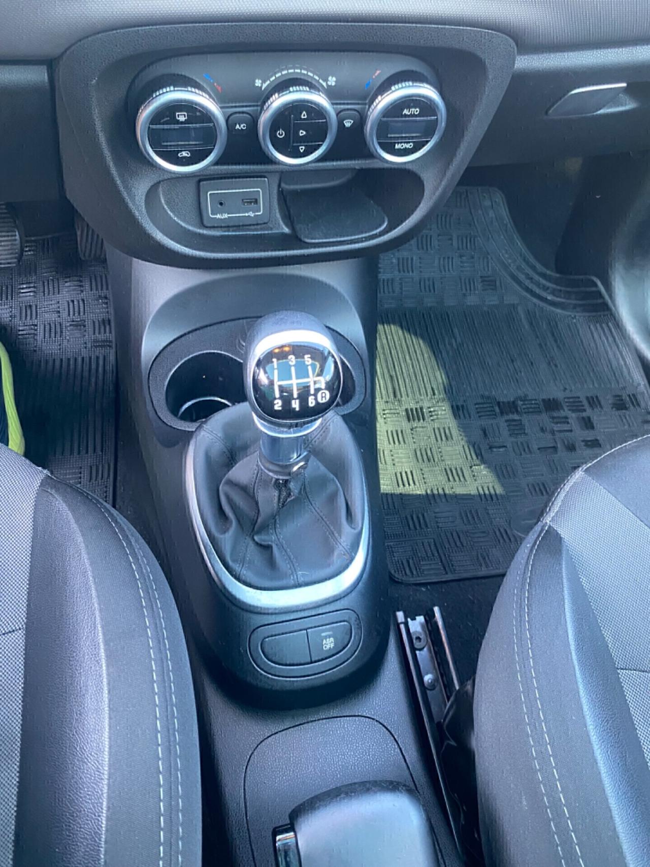 Fiat 500L 0.9 TwinAir Turbo Natural Power Lounge