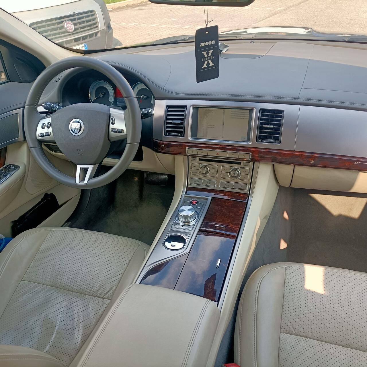 Jaguar XF 2.7D V6 PELLE BEIGE PERFETTO STATO