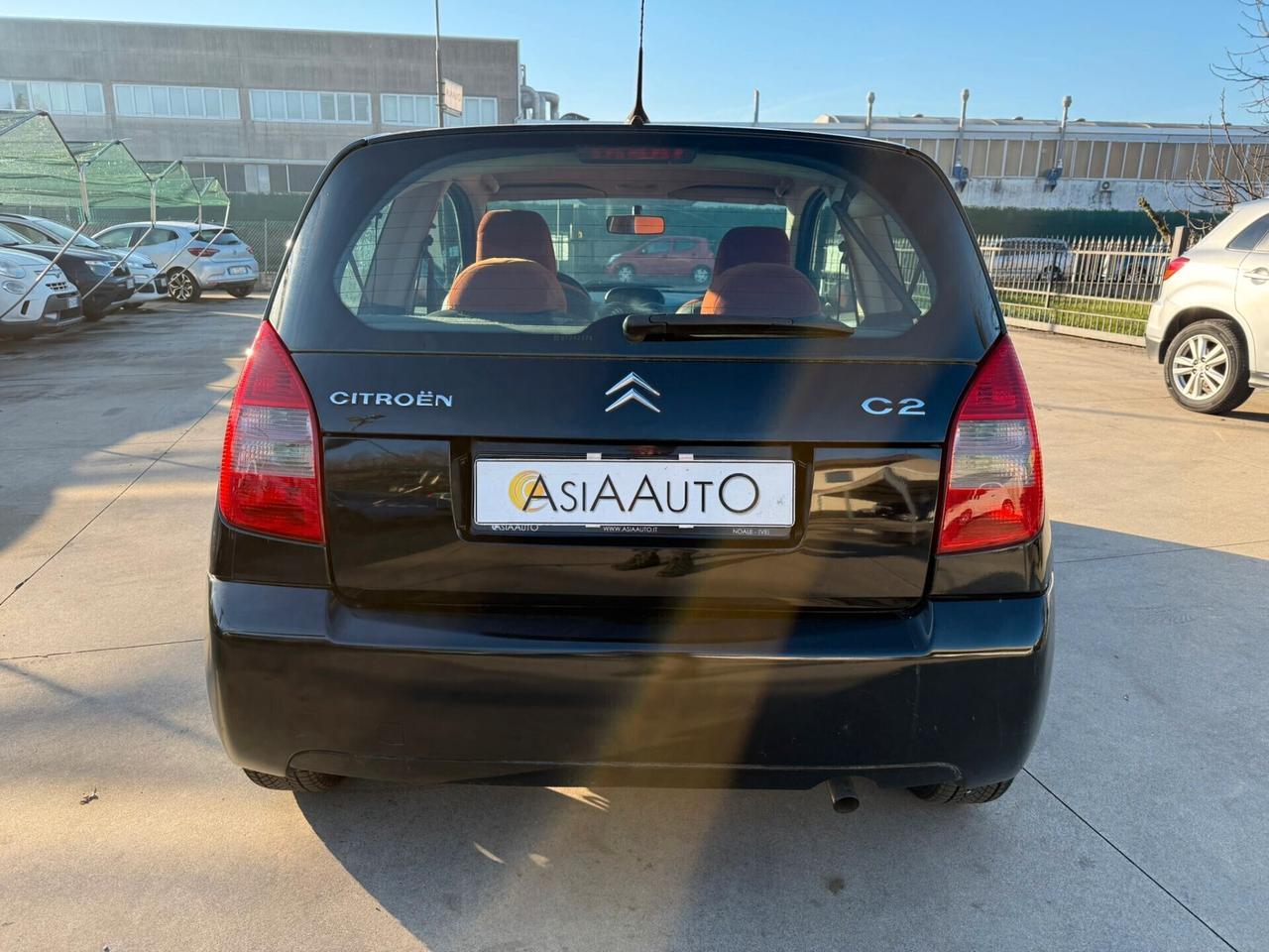 Citroen C2 1.1 87.000 KM CLIMA