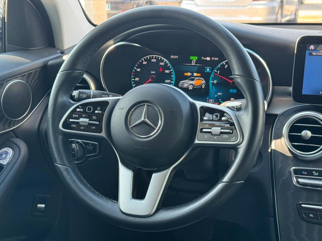 Mercedes-benz GLC 300 de 4Matic Plug-in hybrid Business