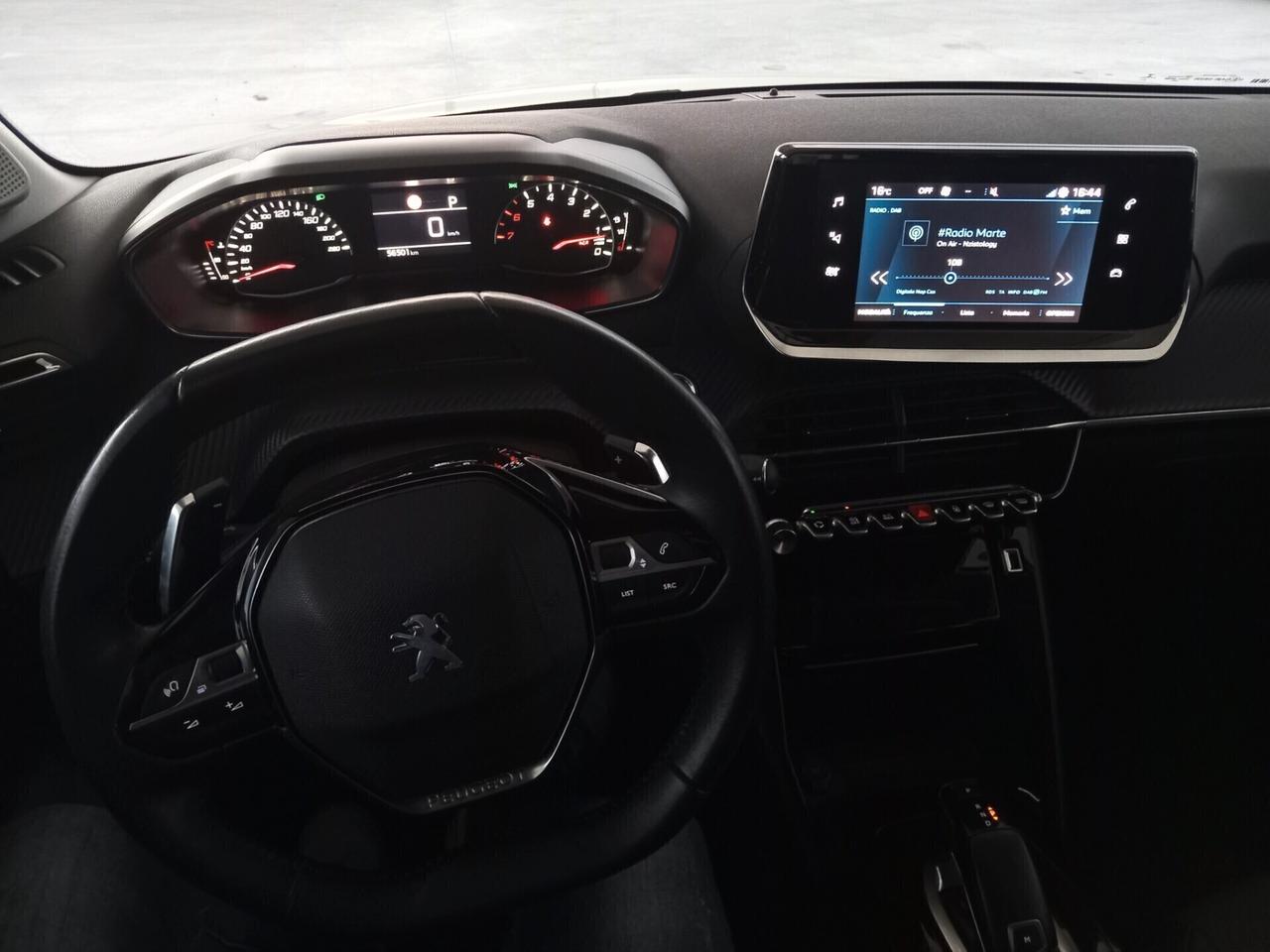 Peugeot 208 BENZ.1.2 C.V 100 AUTOM PER NEO PATENTATI