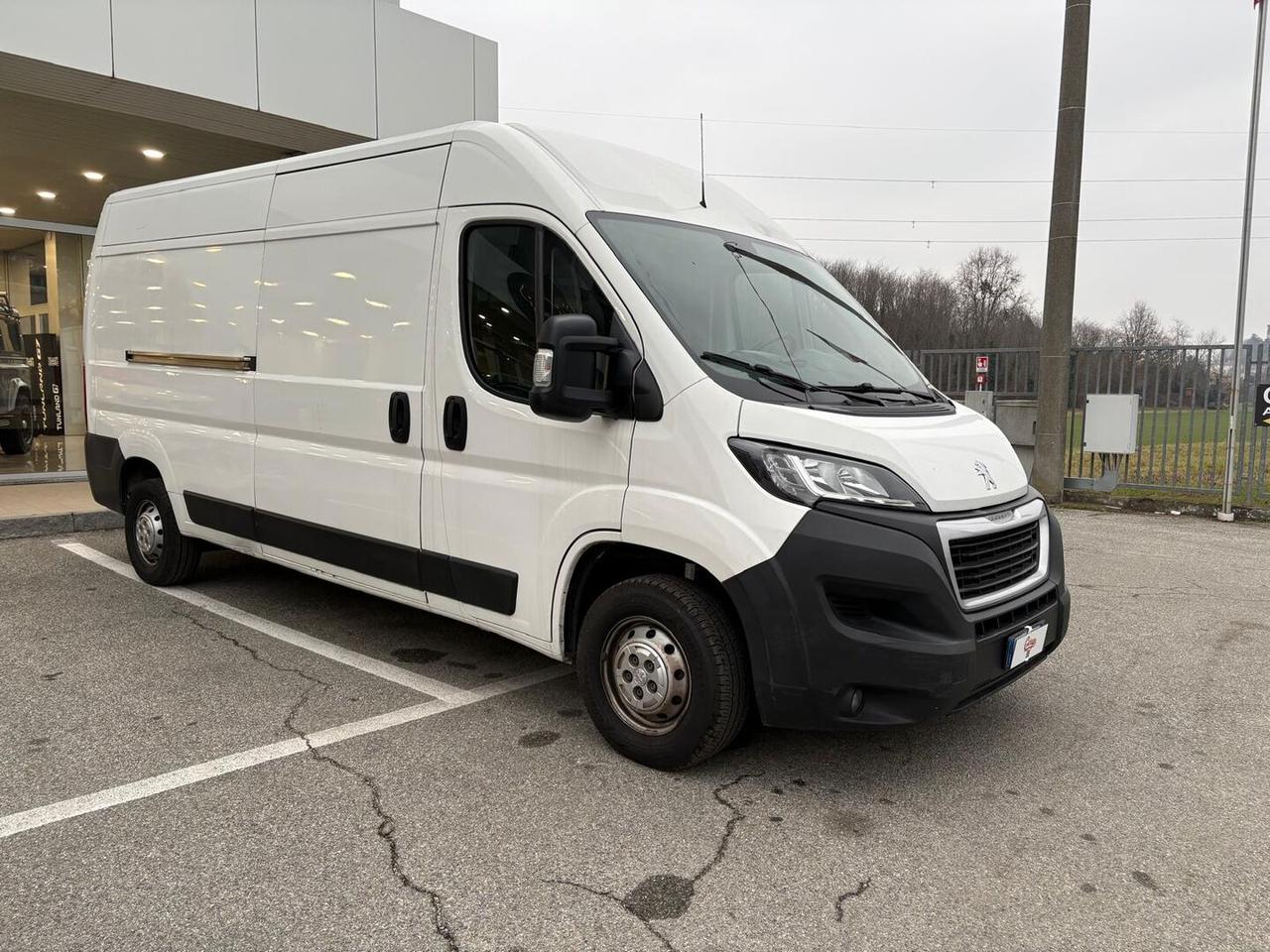 Peugeot Boxer III (II 2011) 335 2.2 bluehdi 140cv S&S L3H2