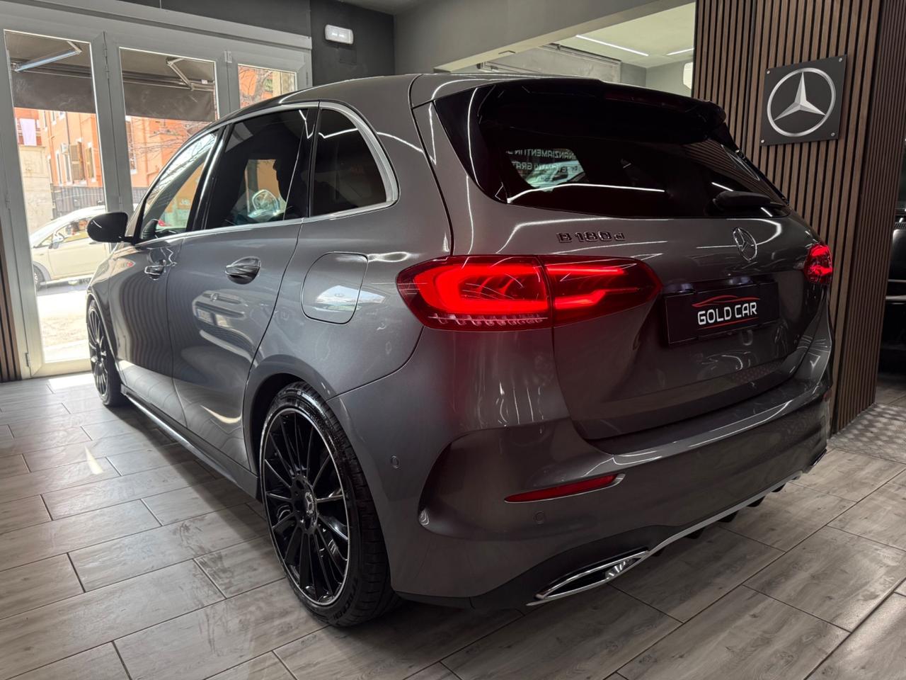 Mercedes-benz B 180 d Automatic Premium AMG KAMERA NAVI