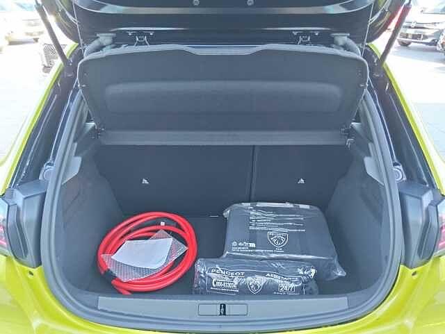 Peugeot 208 Hybrid 136 e-DCS6 GT