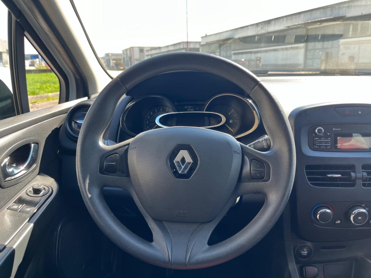 Renault Clio 1.2 benzina 75CV Live