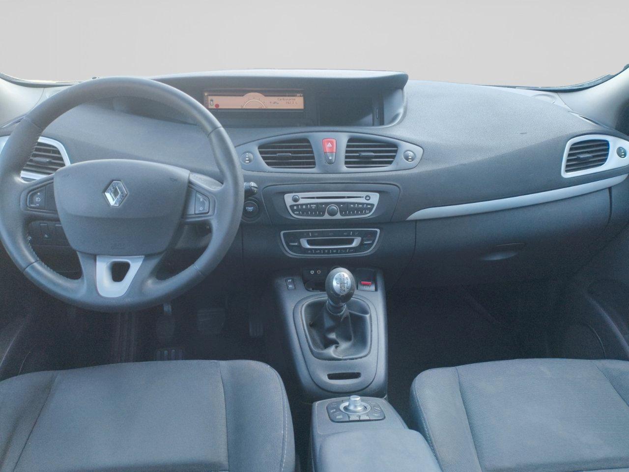 Renault Scenic 1.5 dci Luxe 110cv 7 POSTI