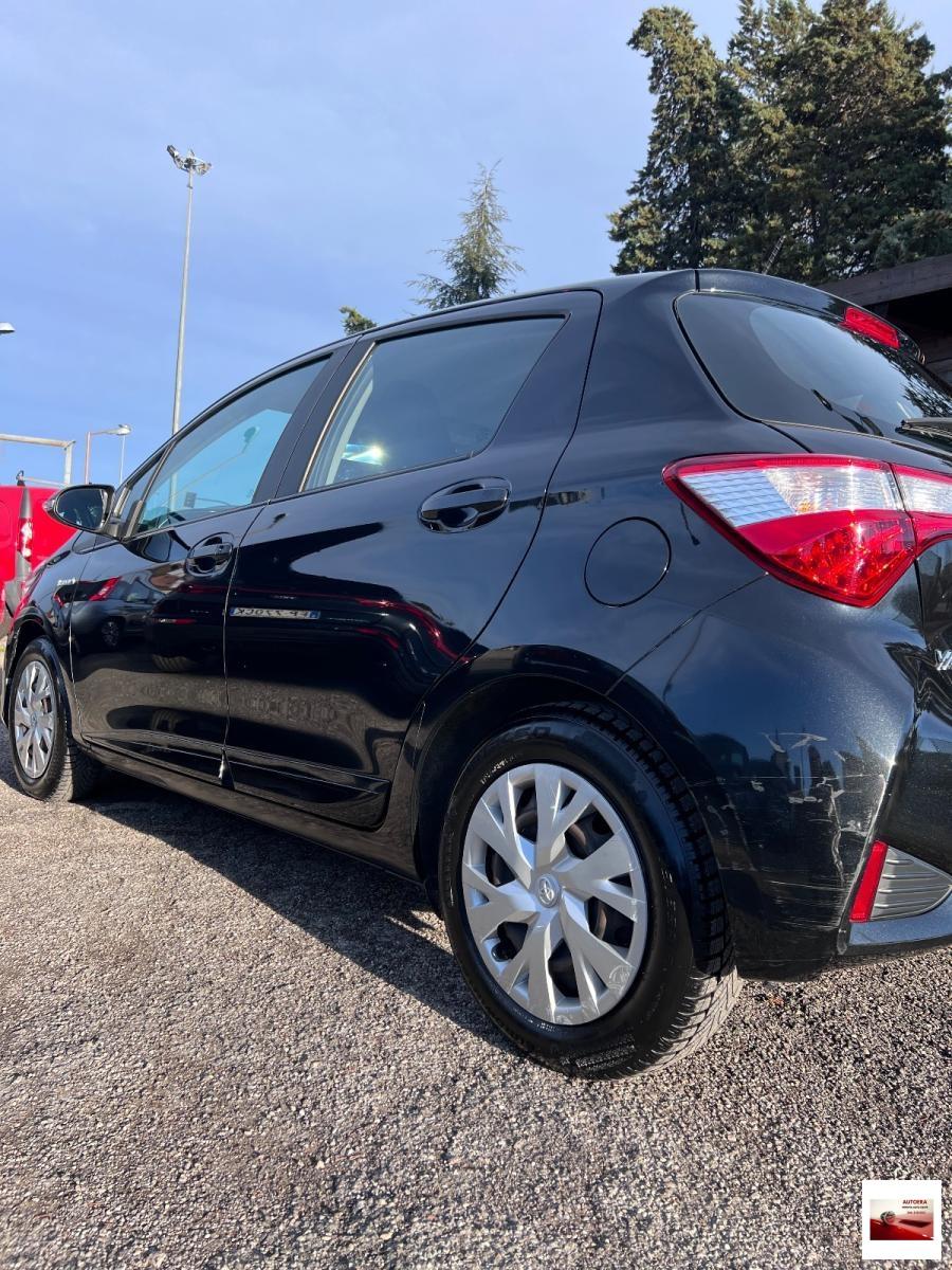 TOYOTA - Yaris - 1.5 Hybrid 5p. Active