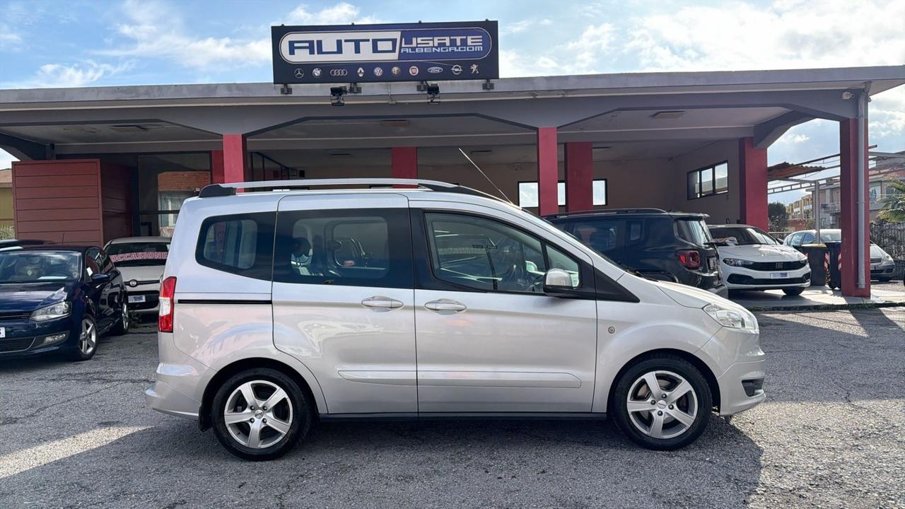 Ford Tourneo Courier 1.5 TDCI 95 CV Titanium