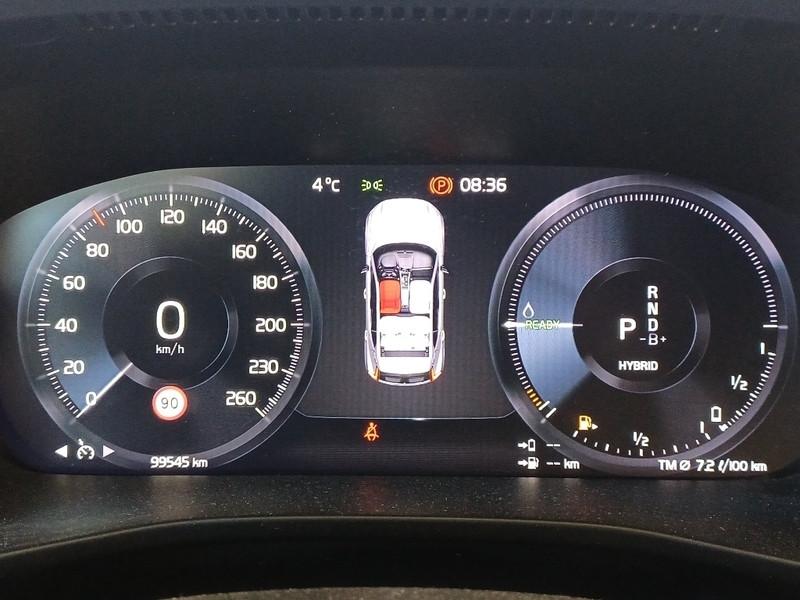 VOLVO XC40 T4 RECHARGE PLUG-IN AUTO CORE SUV