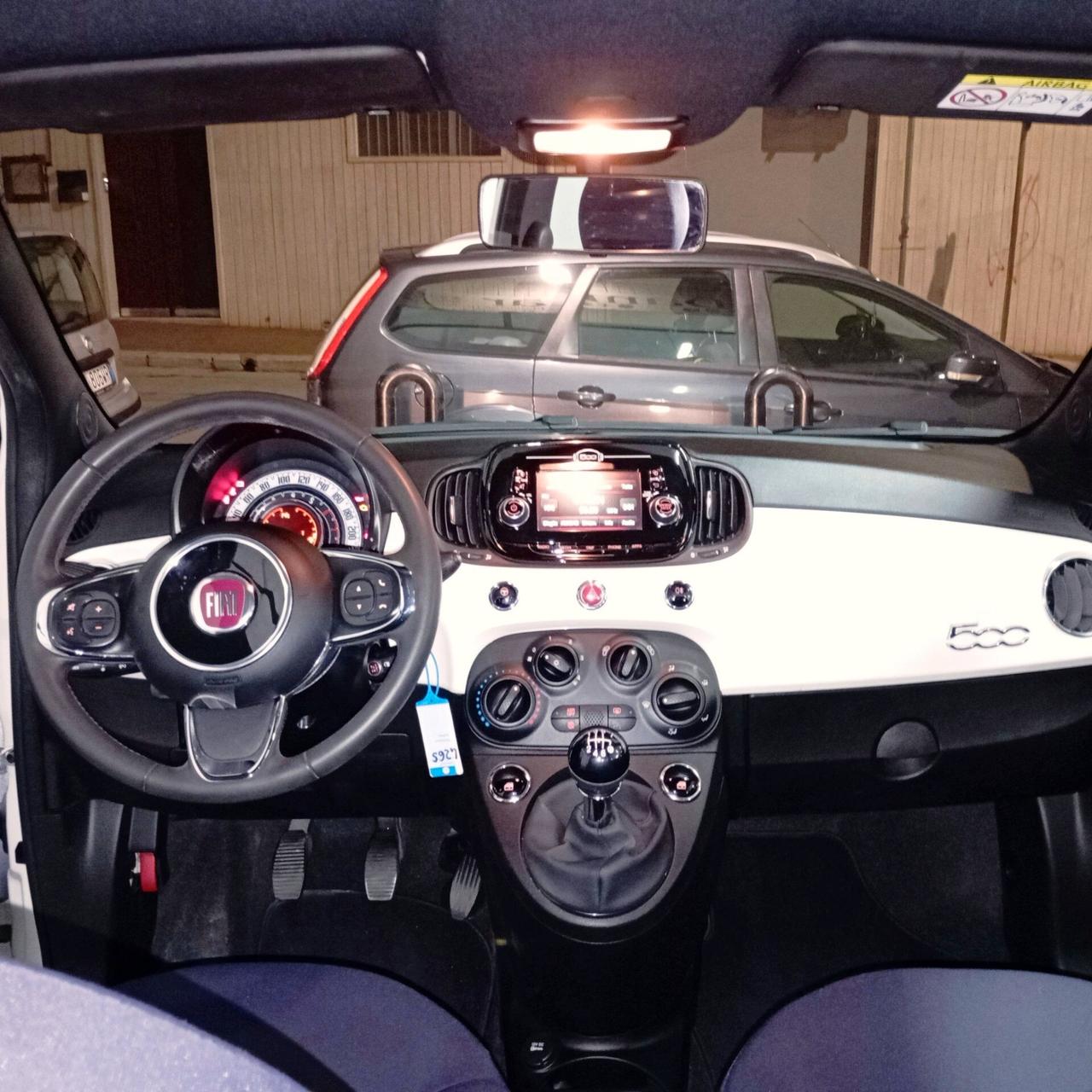 Fiat 500 1.0 Hybrid Red