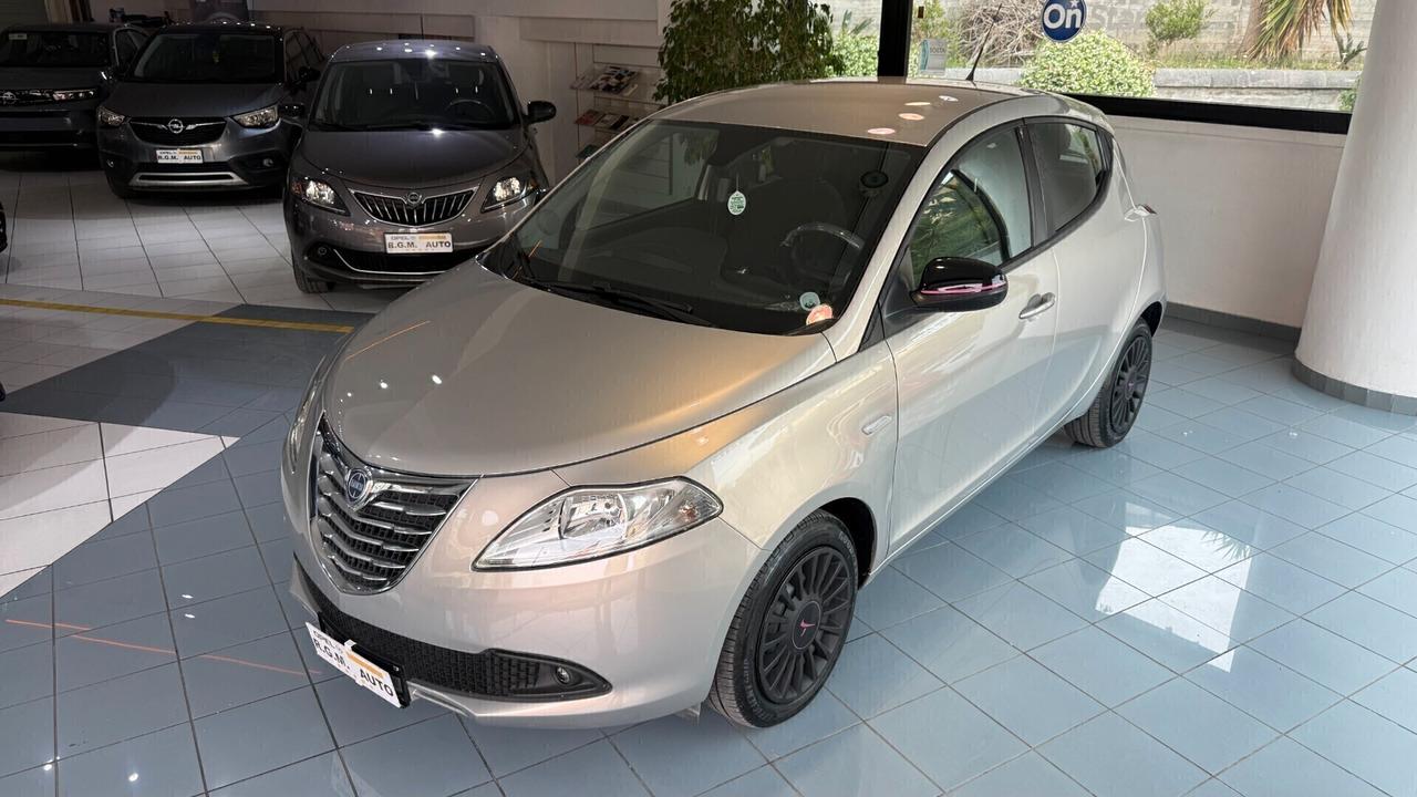 Lancia Ypsilon 1.3 MJT 16V 95 CV 5 porte S&S Gold