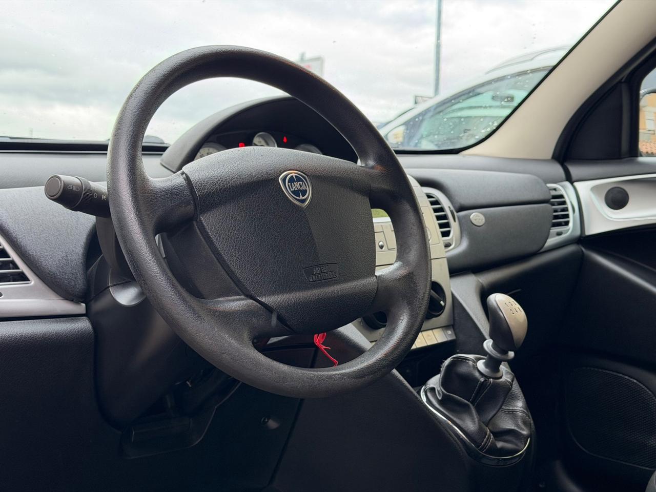 Lancia Ypsilon 1.2 69 CV 2011