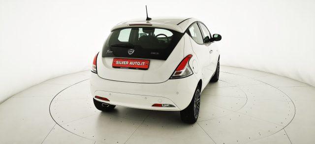 LANCIA Ypsilon 1.0 FireFly 5 porte S&S Hybrid Ecochic Gold