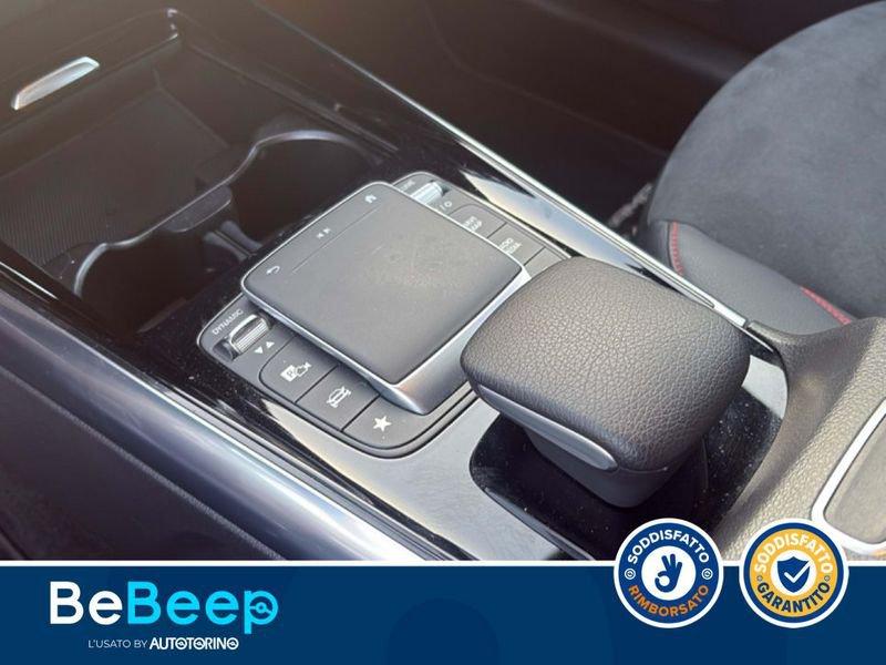 Mercedes-Benz GLA 200 D PREMIUM 4MATIC AUTO