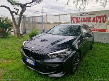 BMW 118d 5p. Msport TOTAL BLACK