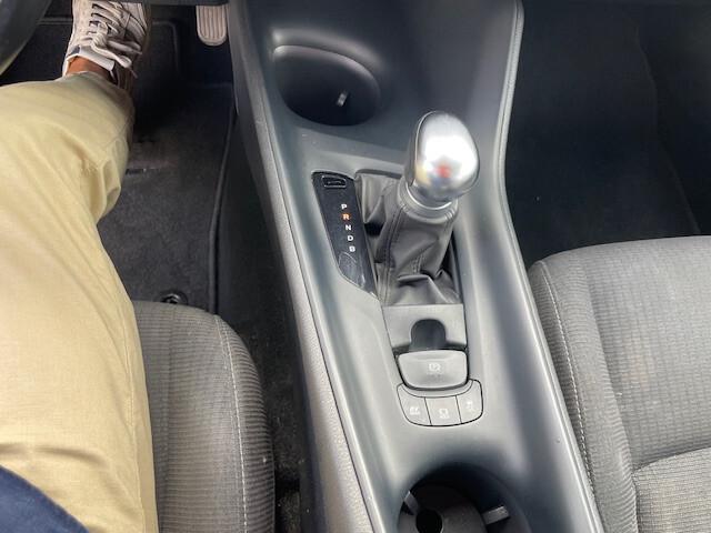 Toyota C-HR 1.8 Hybrid E-CVT Business