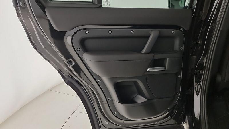 Land Rover Defender 110 3.0D I6 200 CV AWD Auto S