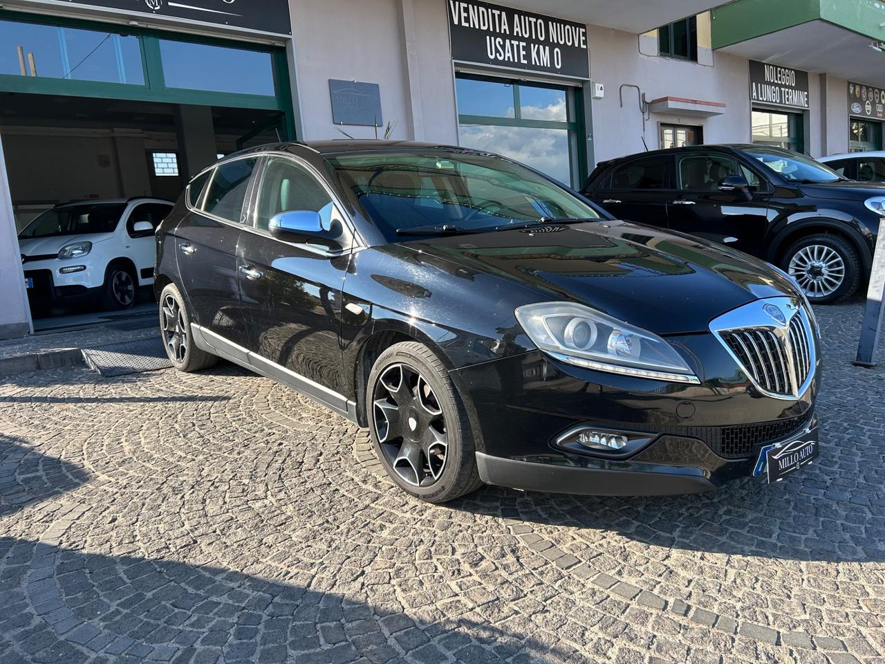 Lancia Delta 1.6 MJT 120cv DPF Oro