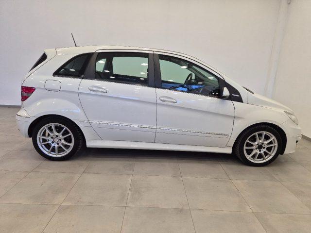 MERCEDES-BENZ B 160 BlueEFFICIENCY Chrome - NEOPAT. - Sedili risc.