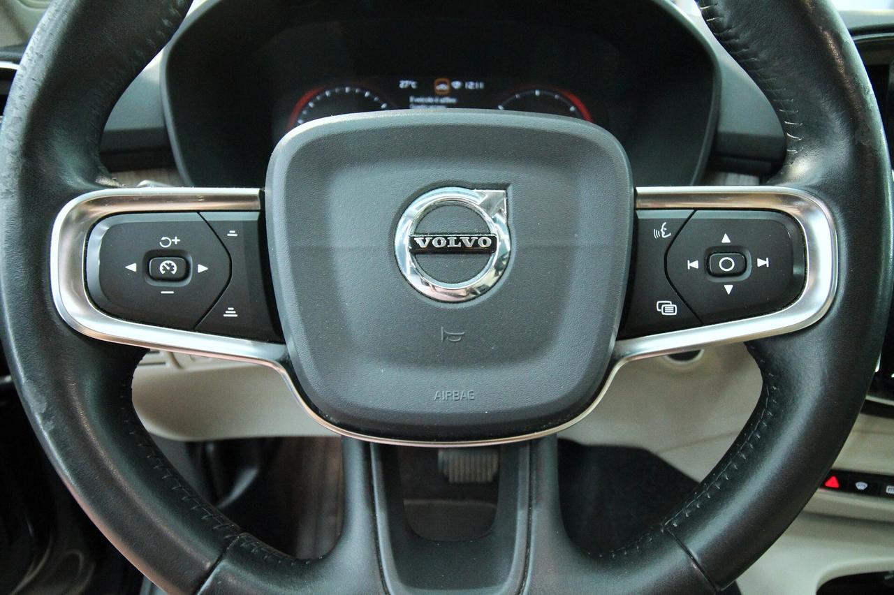 VOLVO XC40 2.0 150 CV D3 GEARTRONIC INCRIPTION