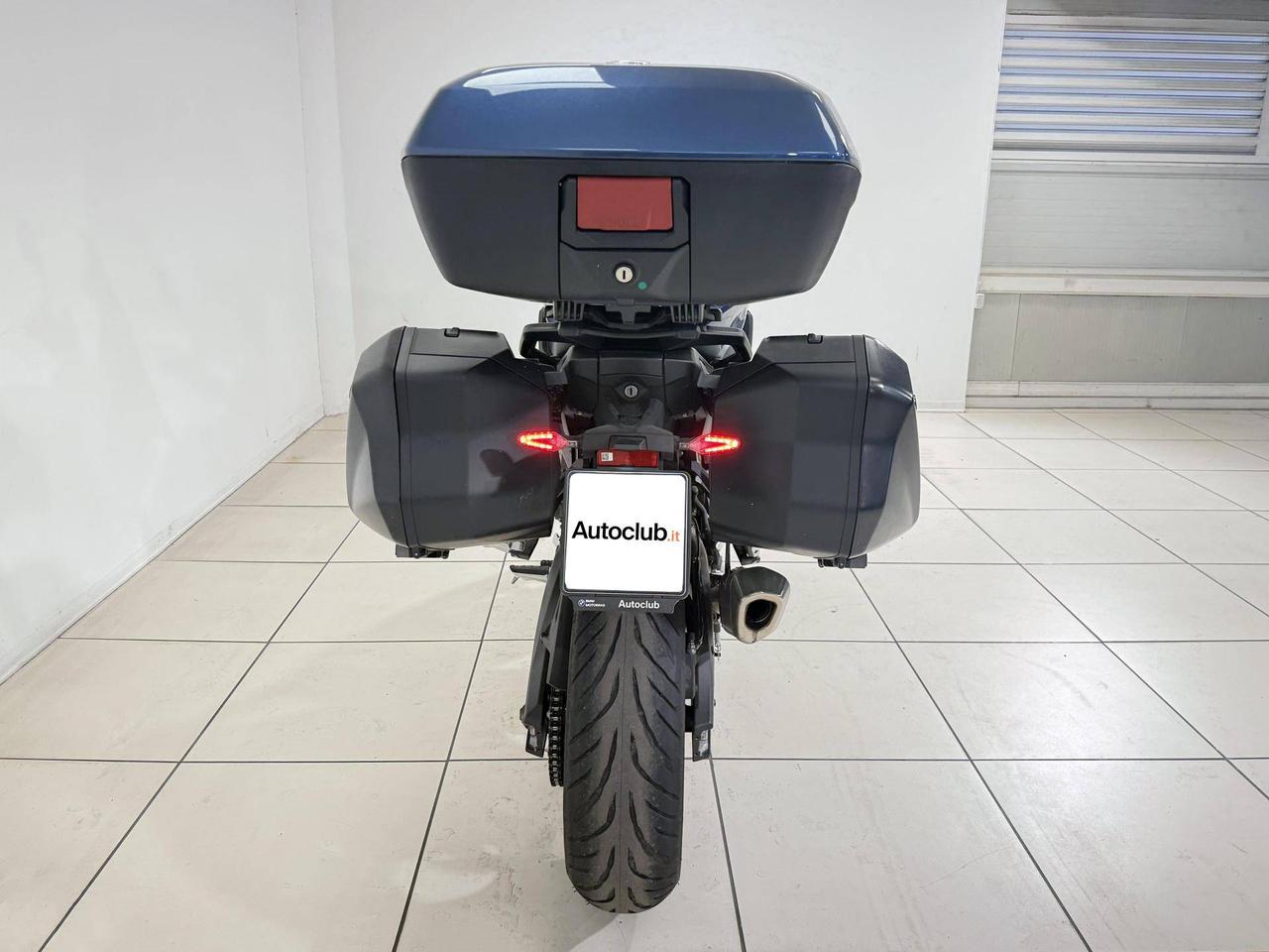 BMW S 1000 XR Style Sport