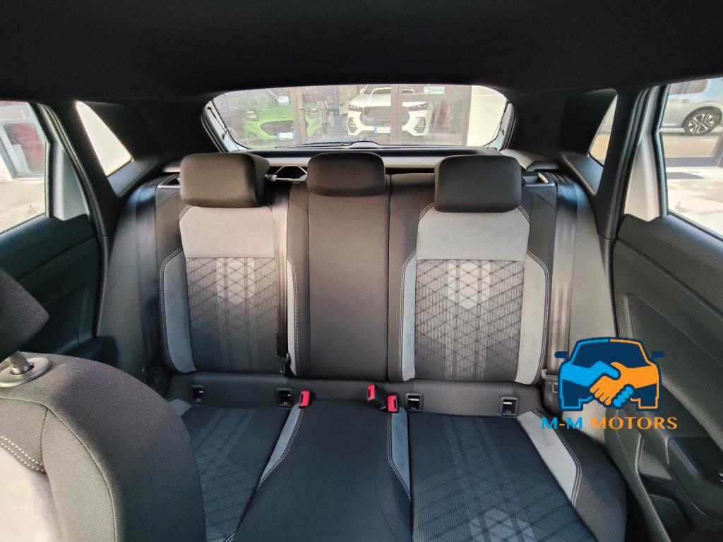 Volkswagen Polo 1.0 tsi R-Line 95cv