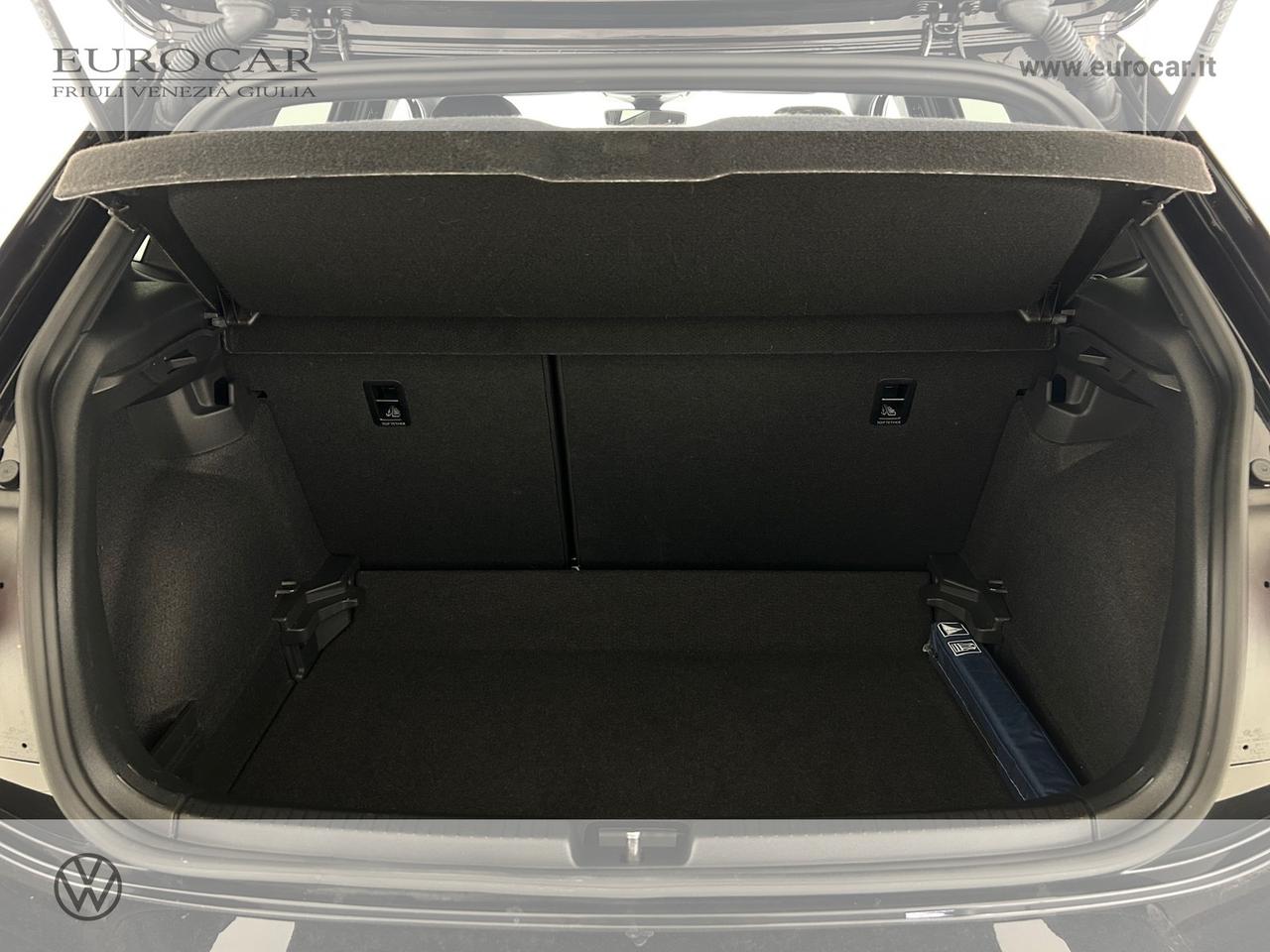 Volkswagen Polo 1.0 tsi r-line 110cv dsg