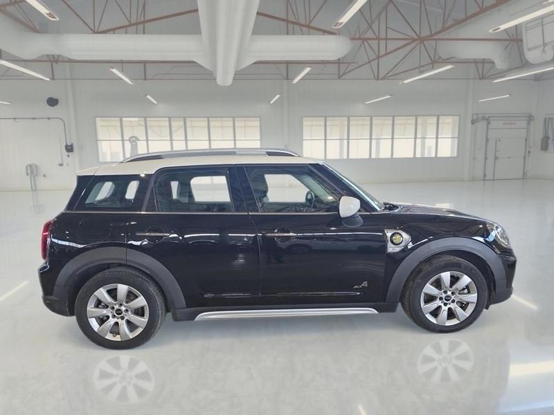 MINI COOPER SE COUNTRYMAN ALL4 BUSINESS AUTOM.