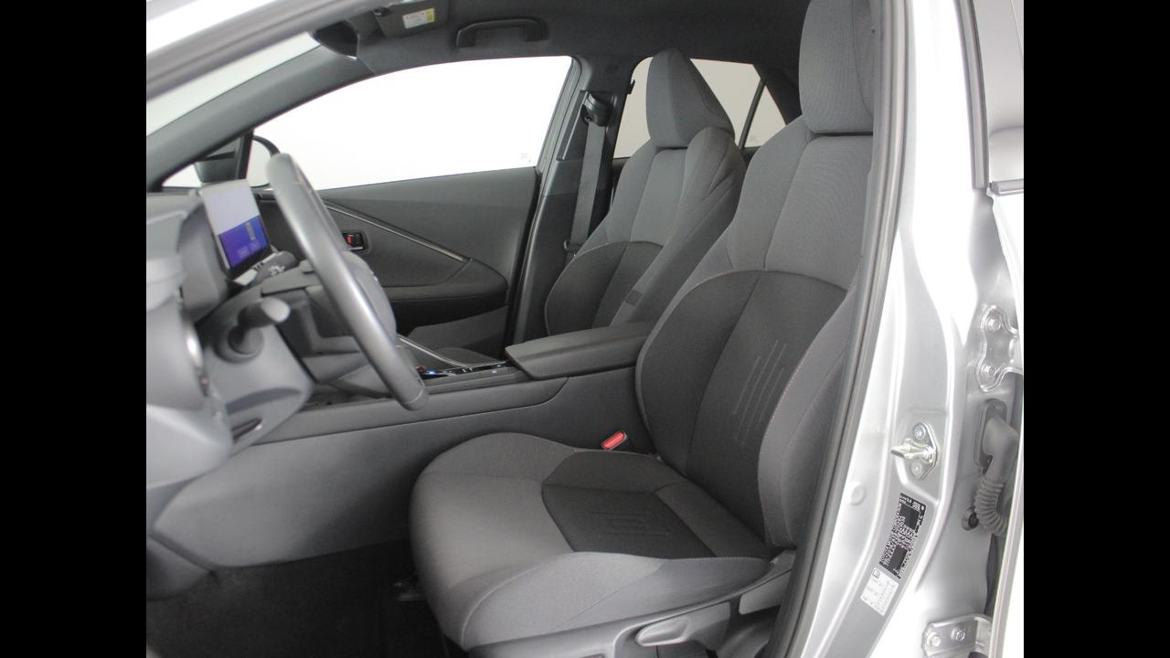 TOYOTA C-HR II 2023 - C-HR 1.8 hev Trend fwd e-cvt