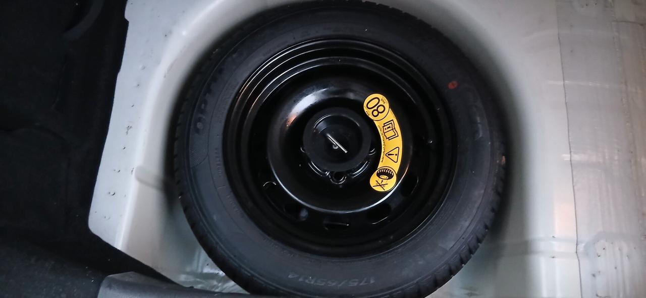 FORD FIESTA 1.5 TDCi 75CV 5 porte